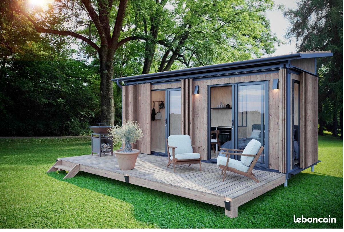 Studio container avec terrasse bois — ILLIKO-IMMO